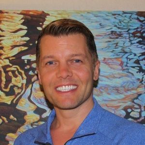 Meet your Posher, Jason